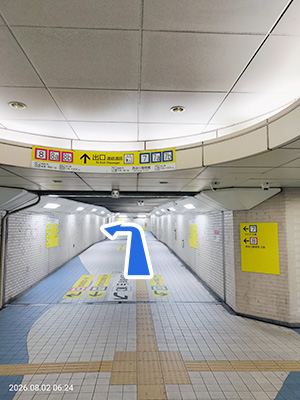8･8a･8b番 番出口